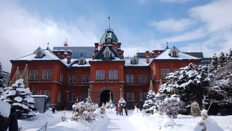 Hokkaido Private Tour - Former Hokkaido Govenment Office.This was constructed in the late 19th century as the base for Hokkaido's  development.