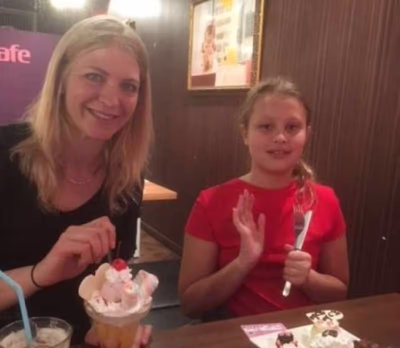 Tokyo Private Tour - They enjoyed eating parfait and sweets in the Meid cafe.