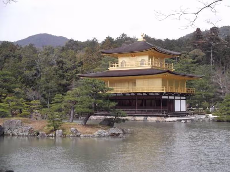 Kyoto Private Tour - The front view o f" Kinkakuji" Golden Pavilion.