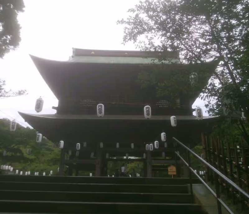 Kamakura Private Tour - Engakuji temple, Japanese typical Zen temple.