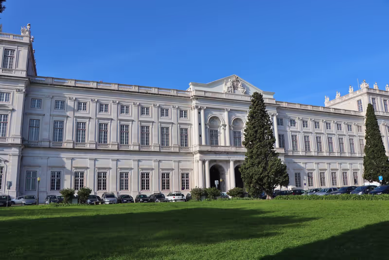 Lisbon Private Tour - null