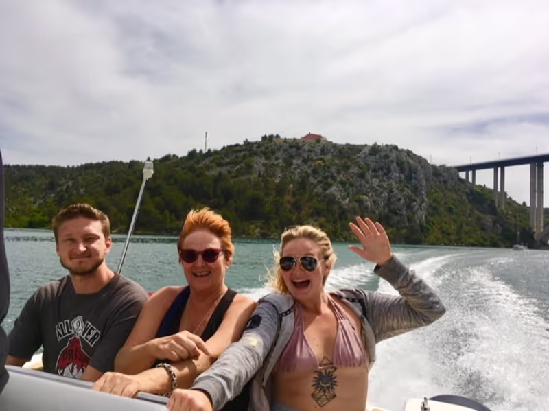Sibenik Private Tour - Speedboat to the tavern on the Krka River