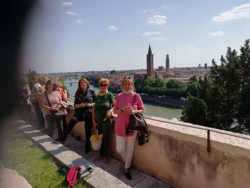 Verona Private Tour - Along the River Adige