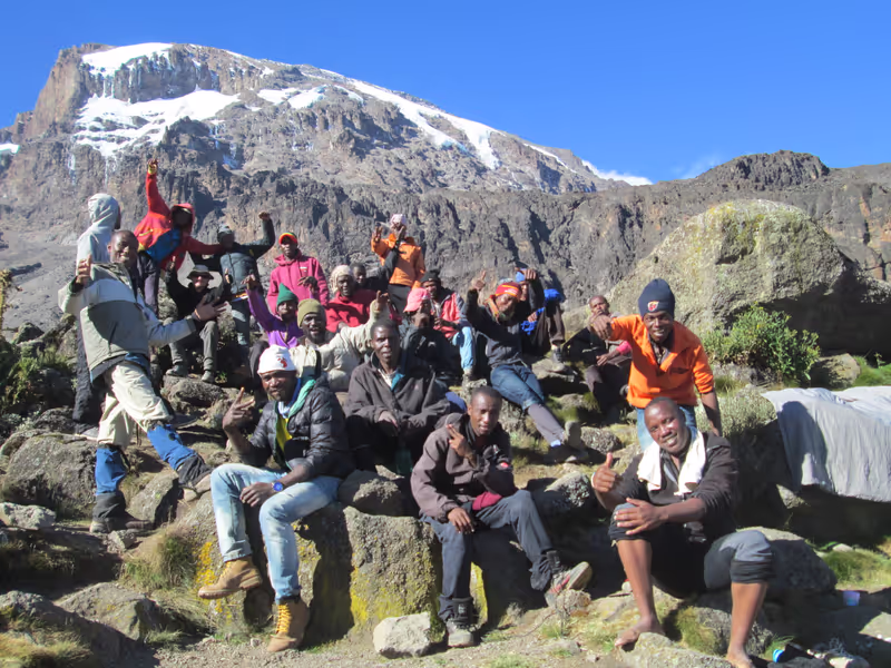 Kilimanjaro Private Tour - team Barranco