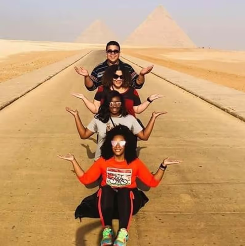 Cairo Private Tour - Giza pyramids