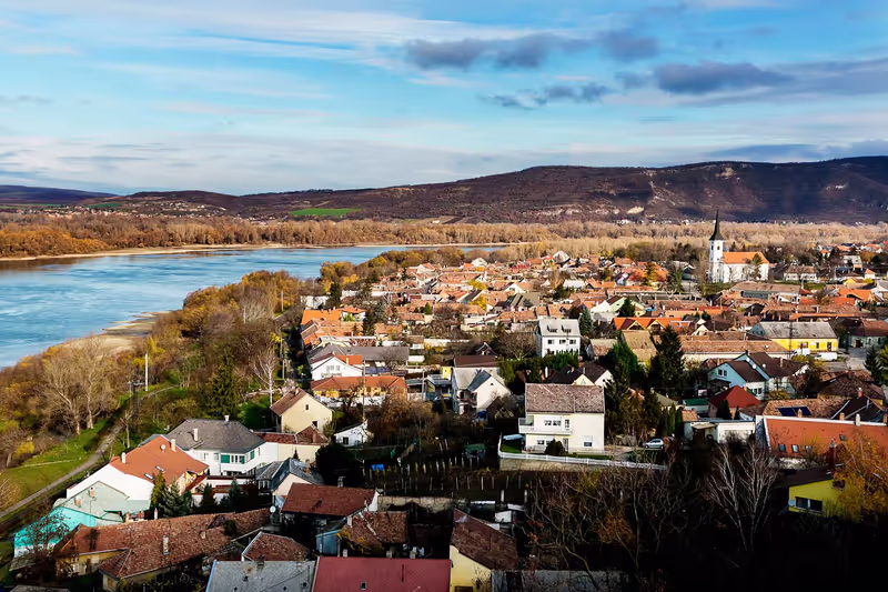 Budapest Private Tour - Water town