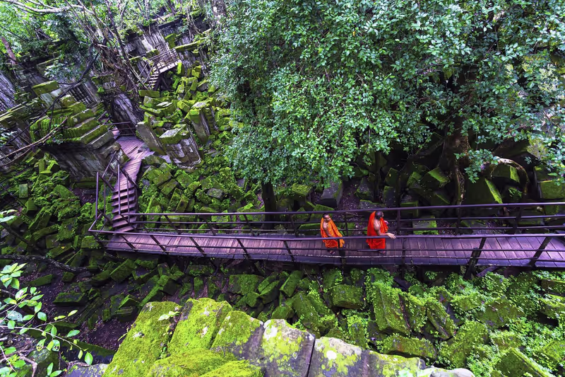 Siem Reap Private Tour - Beng Mealea Temple 