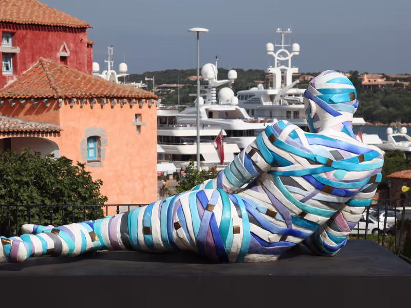 Sardinia Private Tour - Porto Cervo is considered the most beautiful and expensive port in Europe. Since 1963 it has been the meeting point of the world's elite.