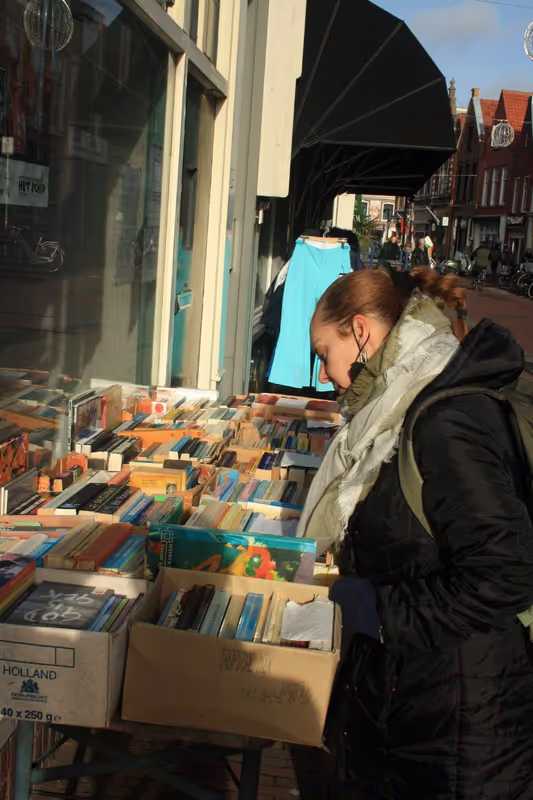 Alkmaar Private Tour - Boek store