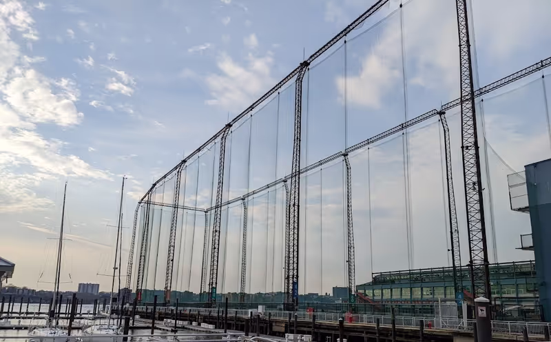 New York Private Tour - Chelsea Piers