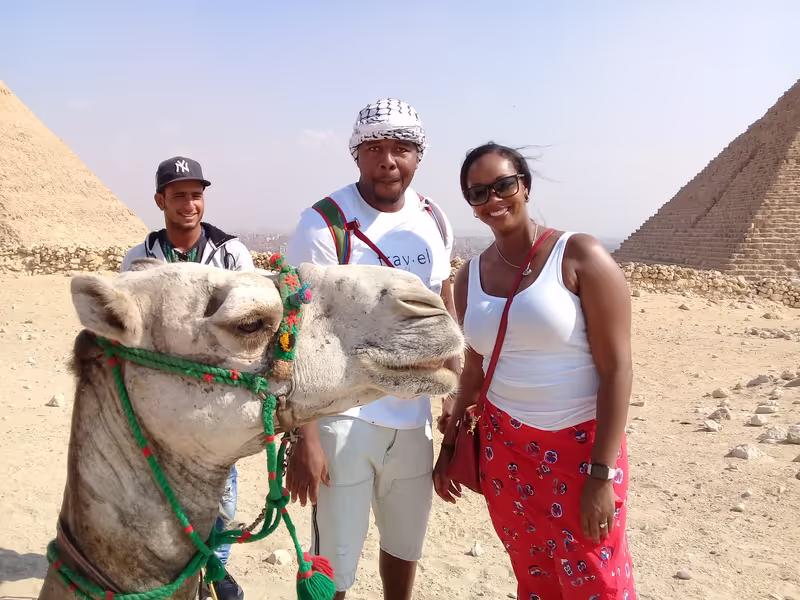Giza Private Tour - null