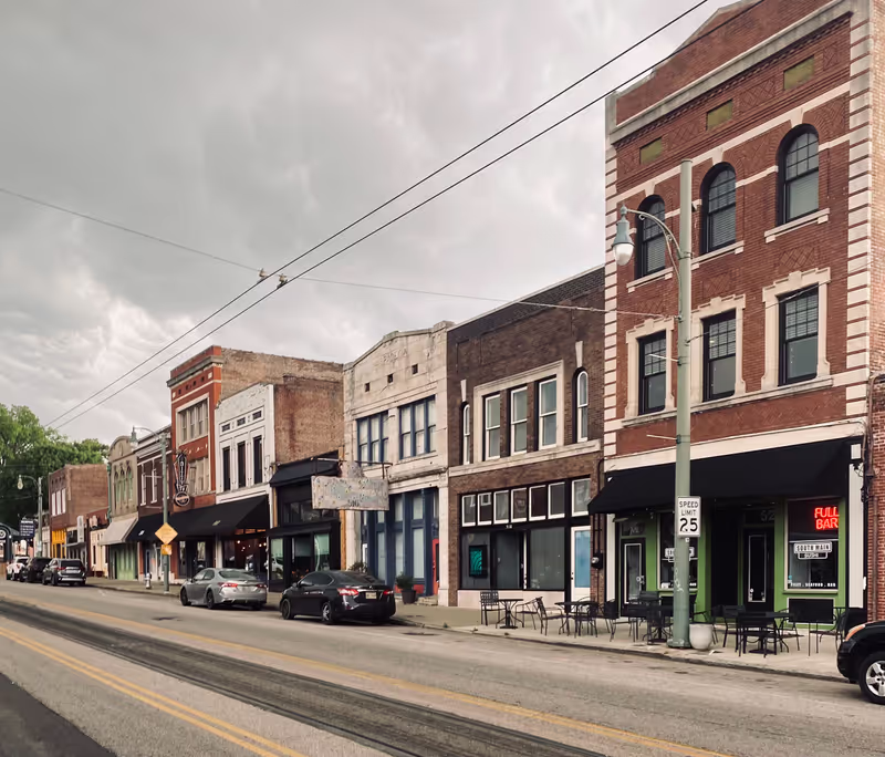 Memphis Private Tour - South Main Street 
