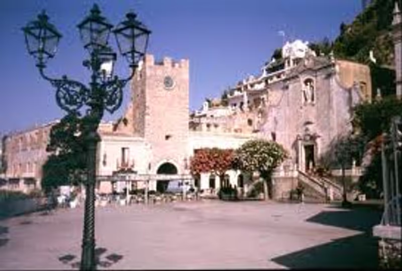Taormina Private Tour - null