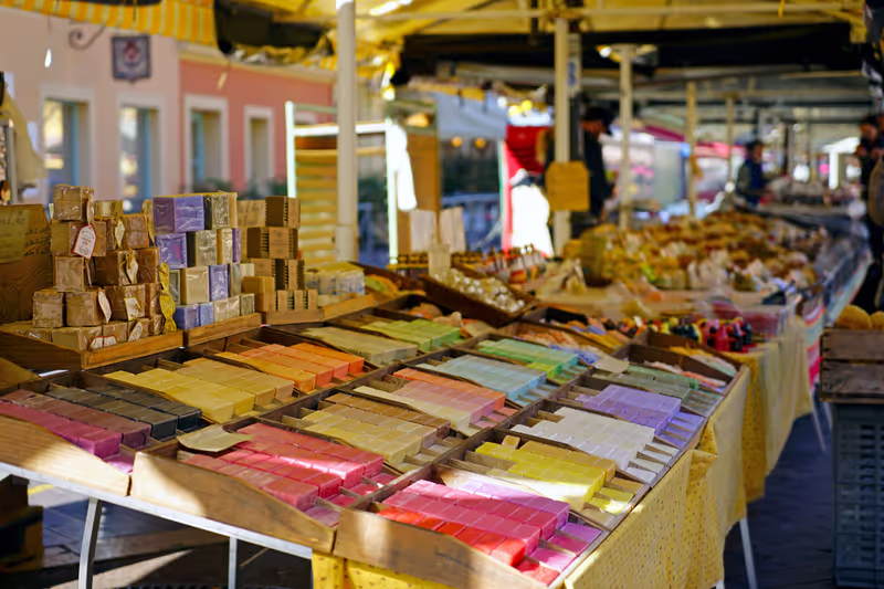 Nice Private Tour - Cours Saleya Market