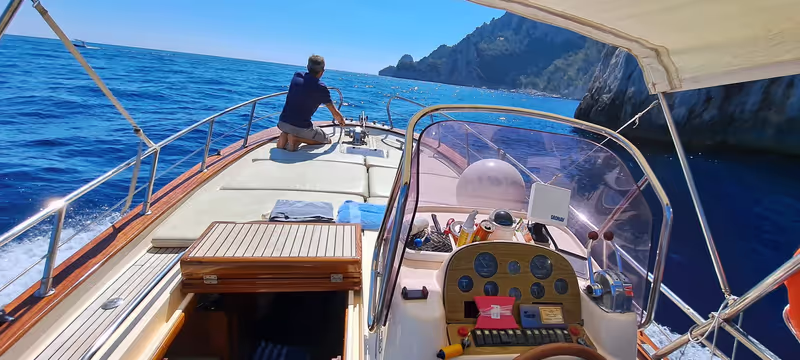 Capri Private Tour - Skipper on Gozzo Boat Capri