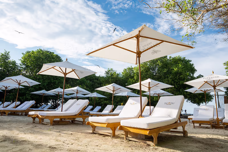 Cartagena Private Tour - Private Excursion to the Rosario islands in a 30ft Boat, Max 8 guests