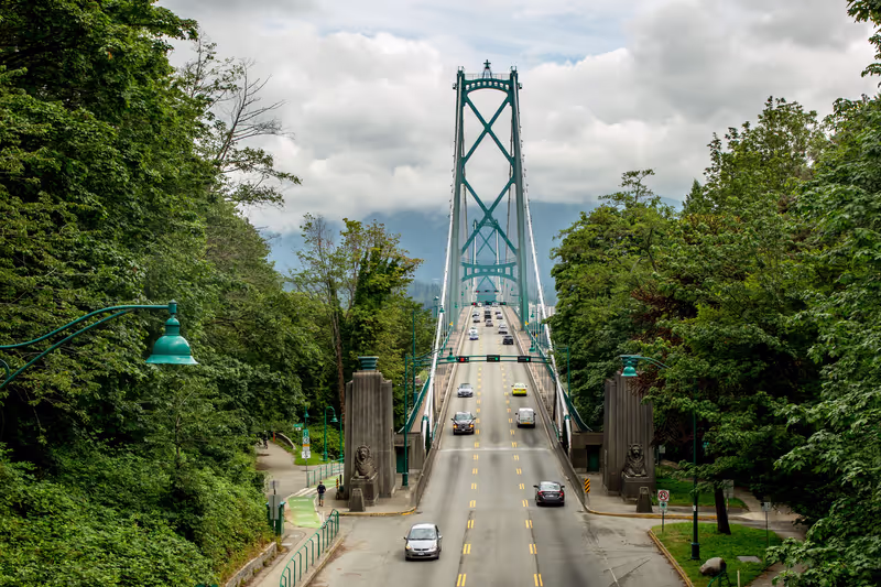 Vancouver Private Tour - Lion Gate Bridge