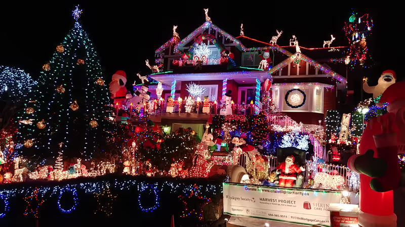 Vancouver Private Tour - Stanley Park Bright Nights, Vancouver