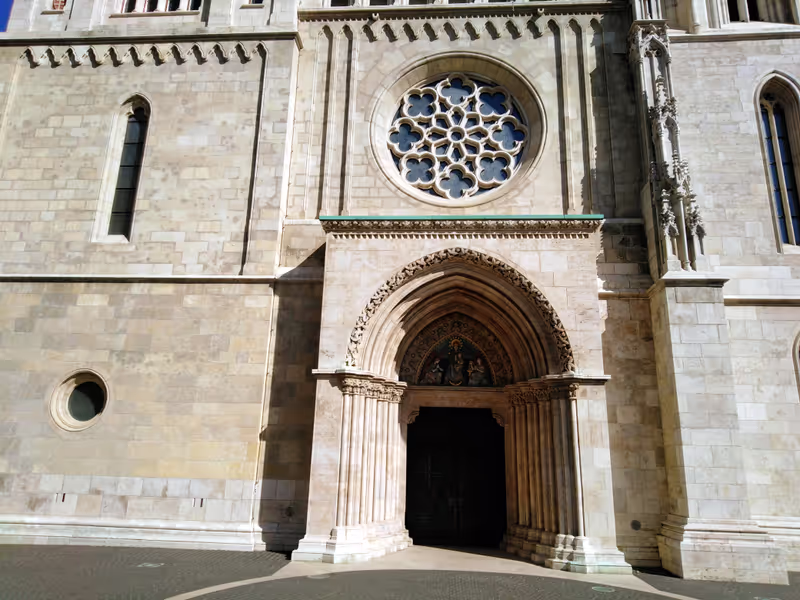 Budapest Private Tour - null
