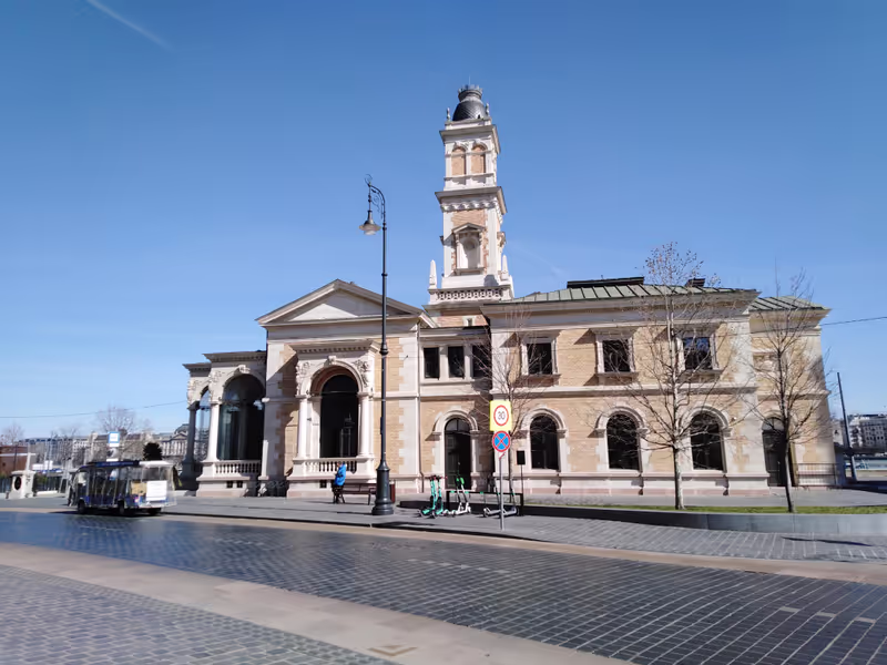 Budapest Private Tour - null