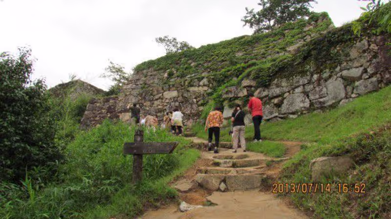 Osaka Private Tour - Stone walls at the ruins of Takeda Castle